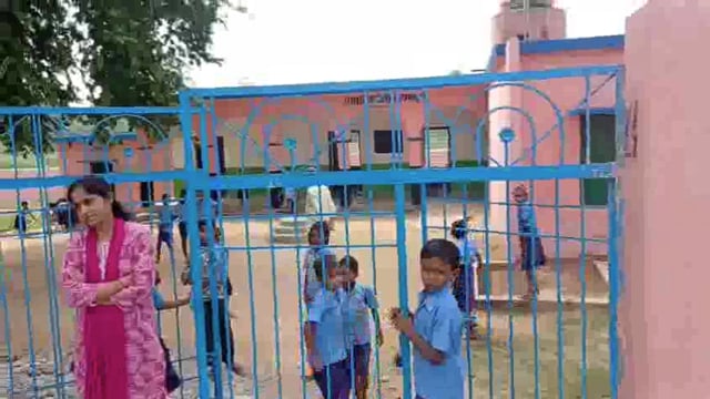 बांका जिले चांदन प्रखंड अंतर्गत विद्यालय में बच्चों कि थाली से गायब हो रही पोष्टिक आहार अंडा व फल