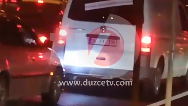 Zarf Uğruna Trafiği Felç Etti