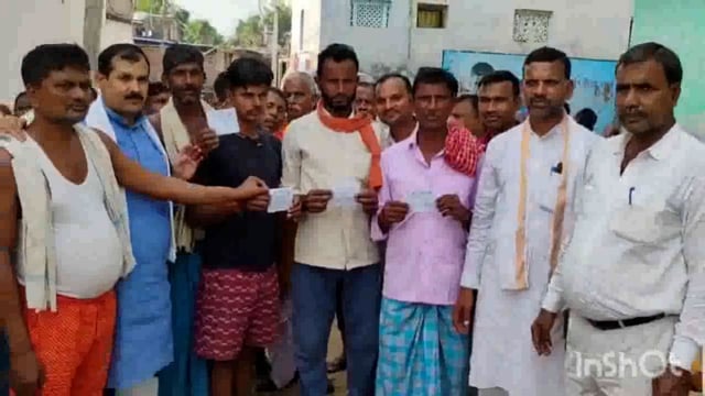 तेतरहाट एवं शर्मा पंचायत में पूर्व राजद विधायक फुलेना सिंह ने चलाया आरजेडी का सदस्यता अभियान।