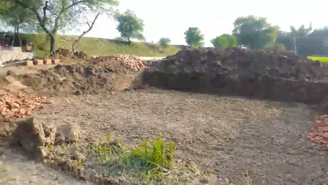 सुनसान जगह पर शुरू किये जा रहे पशु चिकित्सालय भवन निर्माण स्थल को बदलने की मांग