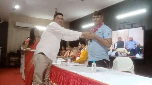 राजकीय महाविद्यालय माट की प्राचार्या डॉक्टर मीनाक्षी वाजपेई का सेवा निवृत्ति विदाई समारोह  आयोजित हुआ