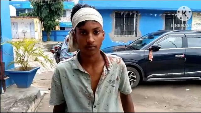 क्रिकेट खेलने के दौरान बलुआ शाहपुर गांव में एक किशोर को हसुवा से प्रहार कर किया जख्मी