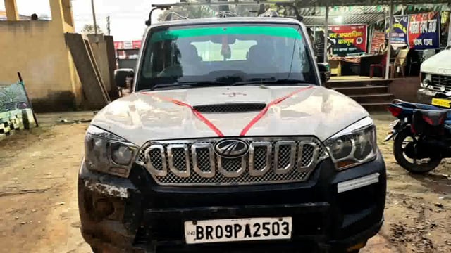  थाना पुलिस द्वारा 171 लीटर विदेशी शराब सहित शराब में प्रयुक्त किए गए स्कार्पियो वाहन, के चालक सह एक शराब तश्तर किया गिर