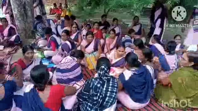 सूर्यगढ़ा -पांच सूत्री मांगों को लेकर आशा कार्य कर्ताओं के द्वारा दिया गया एक दिवसीय धरना प्रदर्शन।