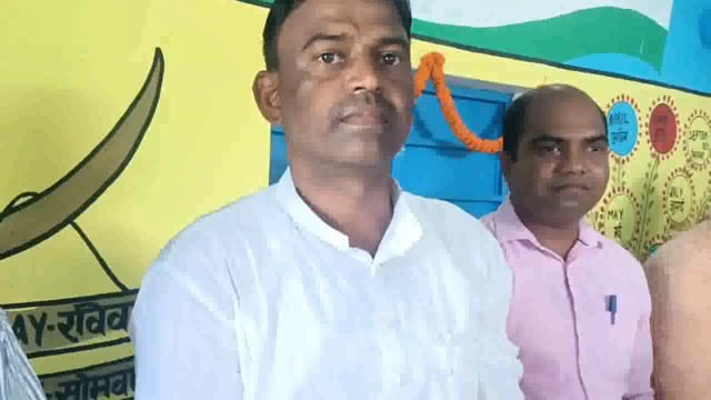 तेलिया पहाड़ पंचायत के मुखिया विनय कुमार सिंह ने पंचायत में किए गए विकास कार्यों कि ग्रामीणों को दी जानकारी