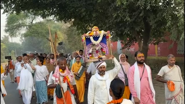 मांट से 17 वें दिन वृंदावन की पावन भूमि के पड़ाव स्थल पर पहुंची राधारानी ब्रज पदयात्रा।