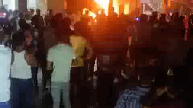 कटका थाना क्षेत्र अंतर्गत रफीगंज बाजार में एक डीजल की दुकान में लगी भीषण आग लाखों का सामान जल के खाक।