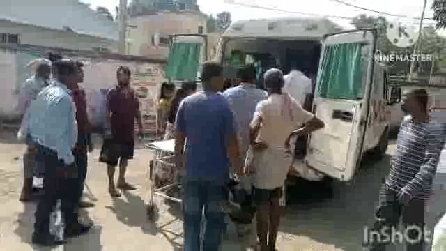 सूर्यगढ़ा -राष्ट्रीय राजमार्ग एनएच 80 पर बस और मोटरसाइकिल की टक्कर में एक की मौत दो को किया गया लखीसराय रेफर।