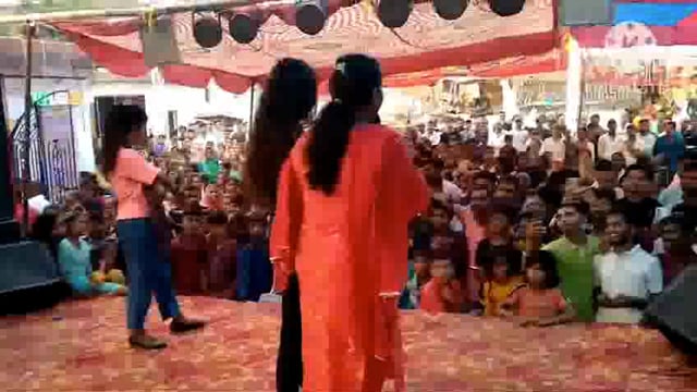 लक्ष्मी पूजा के अवसर पर प्रतिमा स्थापित कर सांस्कृतिक कार्यक्रम कर किया गया मेले का आयोजन