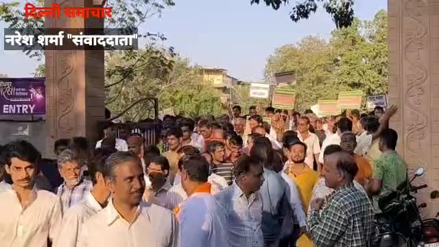 अनीता के हत्यारों को फांसी देने की मांग को लेकर निकाला जुलूस