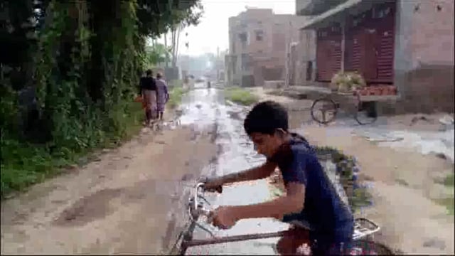 इस गंदगी के बीच गुजरेंगे छठ व्रती व श्रद्धालुओं 