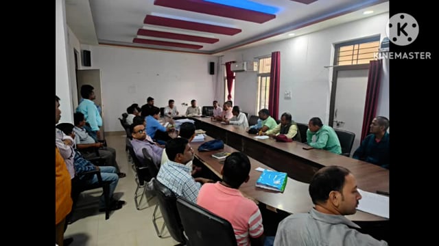 अमरपुर प्रखंड के 12 पैक्सों के चुनाव को लेकर बी डी ओ प्रतीक राज ने कोषांगो का किया गठन 