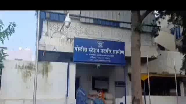 लोहारा येथे दारू अड्ड्यावर ग्रामीण पोलिसांचे तीन ठिकाणी छापे तिघांवर गुन्हे दाखल