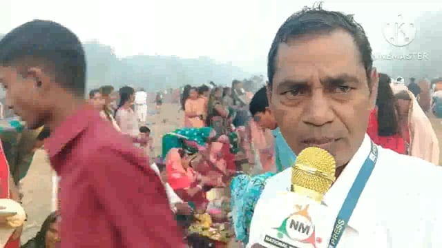 सूर्य उपासना का महापर्व छठ व्रत उगते हुए सूर्य को अर्घ देने के साथ ही हुआ समापन