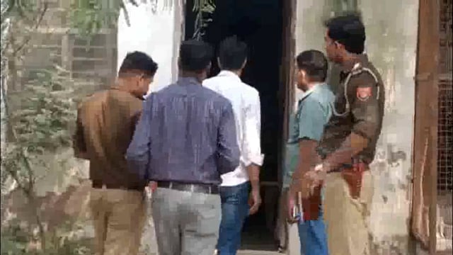 युवक ने फांसी के फंदे से लटक कर दी जान, जांच में जुटी पुलिस।