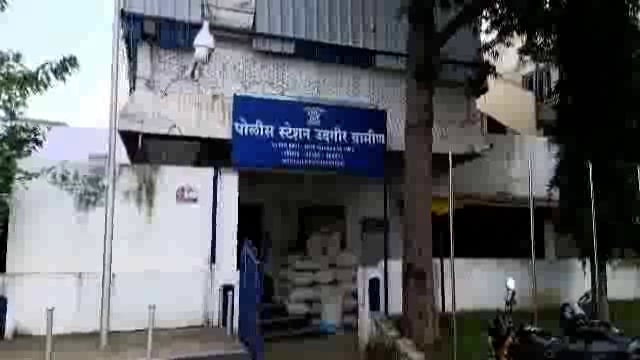 मादलापूर शिवारात चोरट्यांने तलवारीचा धाक दाखवून म्हशी पळविल्या