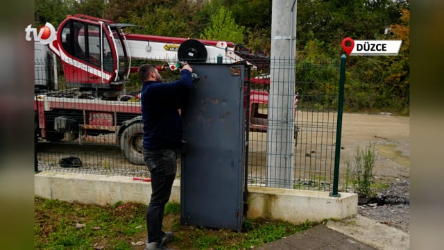 Darıcı'daki Elektrik Panosu Tekrar Parçalandı