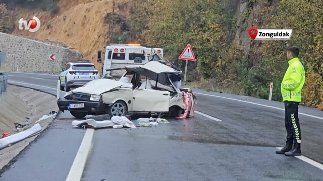 Kazada Hurdaya Dönen Otomobilin Sürücüsü Hafif Yaralandı