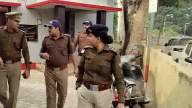 लक्सर सी ओ निहारिका सेमवाल द्वारा किया गया थाना पथरी का छमाही निरीक्षण!