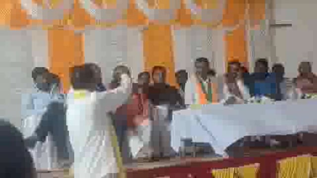 तानाजी मुटकुळे यांना मातंग समाज मतदान करणार नाही.