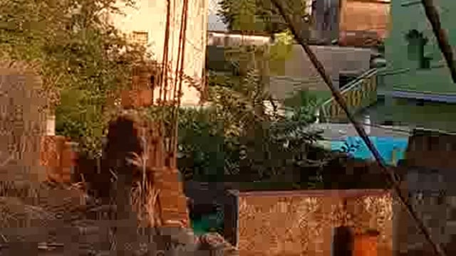 କୋରାପୁଟ ସହର ର ପି ଏଚ ଡ଼ି କଲୋନୀ ରେ ଥିବା ଏକ ଗୃହ ଜରାଜୀର୍ଣ ଅବସ୍ଥାରେ : ଧନ ଜୀବନ ନେବାରେ  ଆଶଙ୍କା l