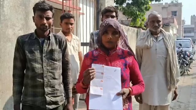 आजनोख गांव में दबंगों ने की एक परिवार के साथ मारपीट पुलिस ने नहीं की कोई सुनवाई पीड़ित पहुंचे आल्हाअधिकारियों के द्वार