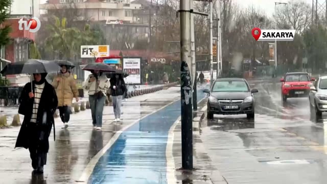 Sakarya'da Lapa Lapa Kar Yağışı