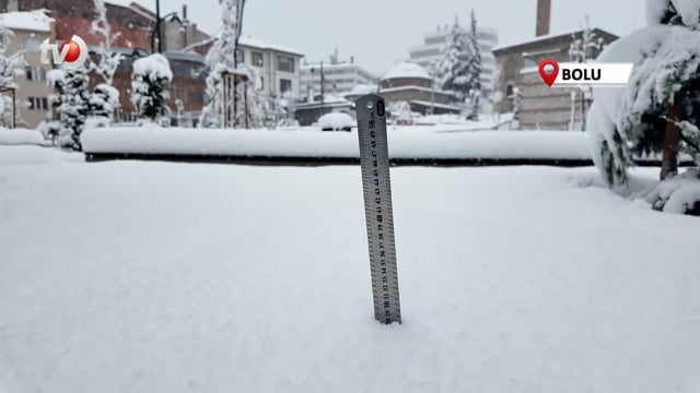 Bolu'da Kar Kalınlığı 30 Santimetreye Ulaştı