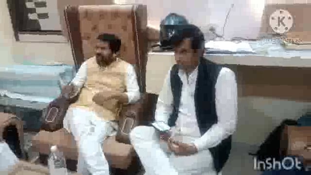 सूर्यगढ़ा बाजार स्थित करण भाई मुन्ना के आवास पर प्रदेश अध्यक्ष के साथ अति पिछड़ा समाज के लोगों की हुई बैठक ।