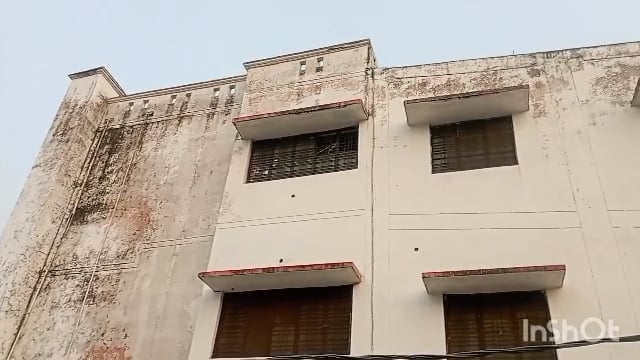 सीएचसी इटियाथोक के प्रांगण में ढाई करोड़ की लागत से 30 शैया का अस्पताल बनकर तैयार, उपयोग से कोसों दूर