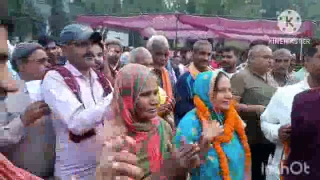 सूर्यगढ़ा- पैक्स अध्यक्ष एवं सदस्य पद के लिए मतगणना का कार्य पुलिस प्रशासन की देखरेख में शांतिपूर्ण तरीके से चल रहा है।