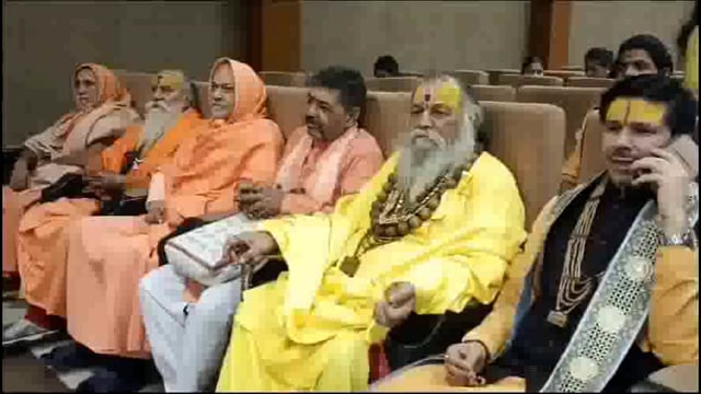 अंतर्राष्ट्रीय धर्म संसद का हुआ समापन, श्री कृष्ण जन्मभूमि की मुक्ति के लिए संतों ने रखे अपने विचार।