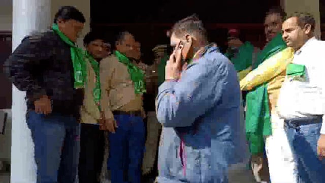 डीएपी खाद की समस्या को लेकर भारतीय किसान यूनियन जनशक्ति ने मुख्यमंत्री के नाम जिलाधिकारी को सोपा ज्ञापन