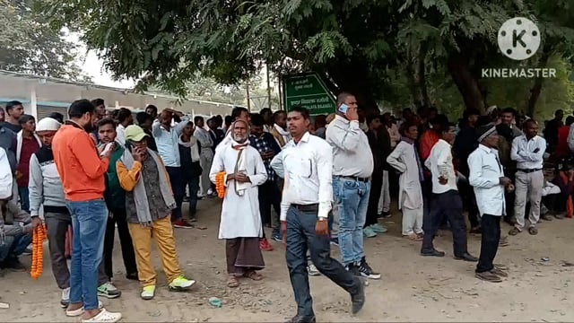 सिरदला प्रखंड पैक्स चुनाव के परिणाम घोषित समर्थकों की लगी रही भीड़ 