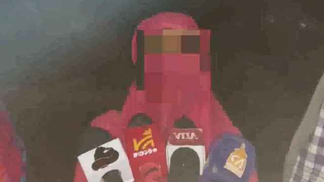 ଝିଲି ମାଝି(ଆକ୍ରମଣ ର ଶିକାର ହୋଇଥିବା ଝିଅ ଏକୁଟିଆ ଥିବାବେଳେ ଘରେପଶି ଝିଅକୁ ଆକ୍ରମଣ, ପୋଲିସ ସହ ସନ୍ନମାନେ ଧରିକି ଆଣି ଛାଡିଦେଲା କହିଲାଝିଅ 