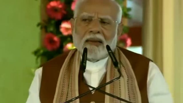 ବିରୋଧୀ ଦଳକୁ ତୀବ୍ର ସମାଲୋଚନା କରିଛନ୍ତି ପ୍ରଧାନମନ୍ତ୍ରୀ ନରେନ୍ଦ୍ରମୋଦି ରାଜନୀତିରେ ନୀତିଗତ ବିରୋଧ ସ୍ୱାଭାବିକ ।@narendramodi