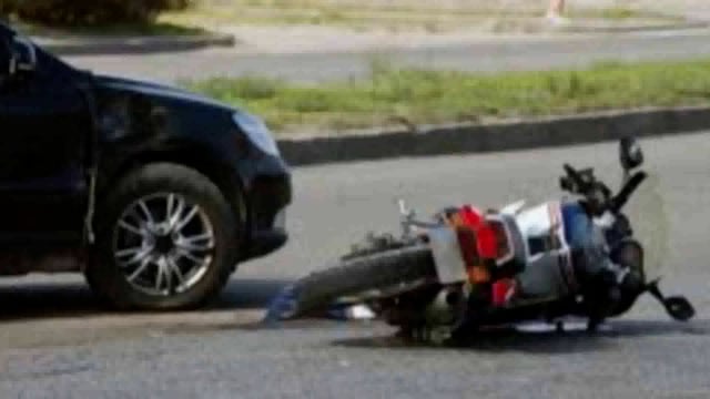 बेकाबू बोलेरो की ठोकर से फुल्लीडुमर प्रखंड के 20 वर्षीय युवक कि बेलहर थाना क्षेत्र में हुई मौत, परिजनों में मचा कोहराम 