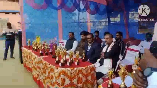 कठेल स्थित विद्यालय में क्विज प्रतियोगिता का हुआ आयोजन। क्षेत्र के विभिन्न विद्यालयों के छात्र छात्राओं ने भाग लिया।