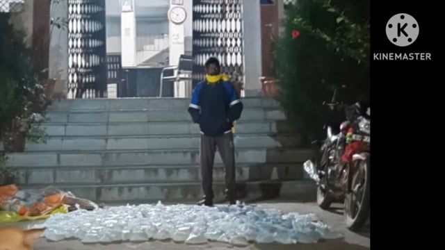 पुलिस ने 325 लीटर महुआ शराब का परिवहन करते हुए एक मोटरसाइकिल सवार को दबोचा