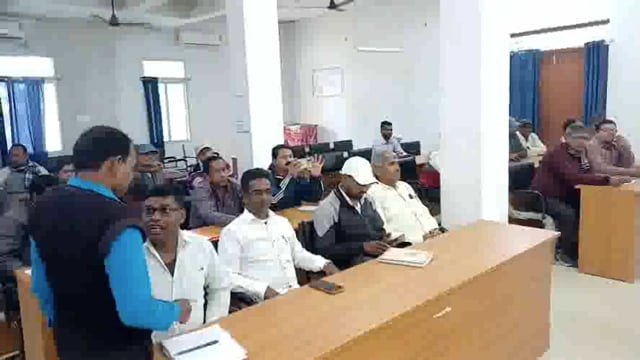 विकसित बिहार को लेकर बीडीओ ने जन प्रतिनिधि और ब्लाॅक कर्मी के साथ बैठकर दिए महत्वपूर्ण जानकारी 