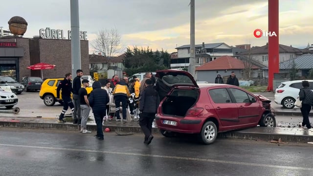 Dönüş yasağı ihlali kazaya sebep oldu: 1 yaralı