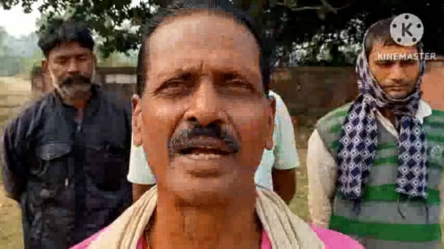 जलापूर्ति योजना के निर्माण को लेकर ग्रामीणों ने उच्च अधिकारियों को दिया आवेदन।