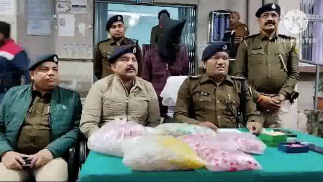 रतनपुर मकदुम्मा गांवसे 8.42ग्राम ब्राउन शुगर केसाथ पुलिस नेएक युवक को किया गिरफ्तार।एसडीपीओ ने प्रेस वार्ताकर दी जानकारी