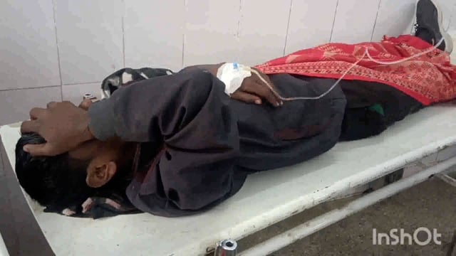 लखीसराय बड़हिया थाना क्षेत्र के नागवती स्थान के समीप सड़क हादसे में 15 वर्षीय किशोर गंभीर रूप से घायल हायर सेंटर रेफर। 