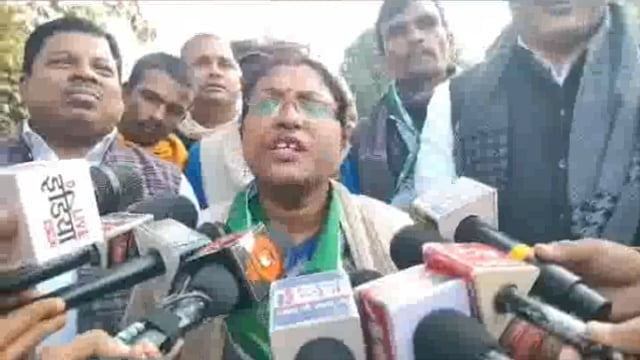 JDU के कार्यकर्ता सम्मेलन में भारी बवाल, पार्टी वर्कर्स के बीच जमकर चले लात-घूंसे; मंच से देखते रह गए मंत्री और विधायक