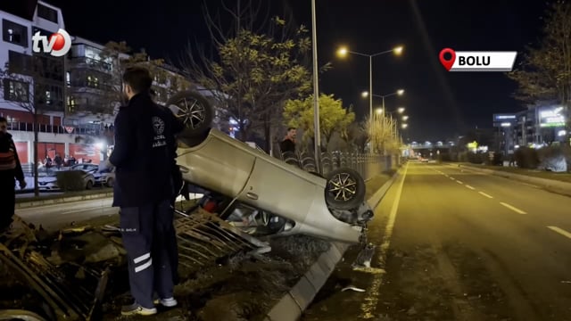 Alkollü Sürücünün Kullandığı Otomobil Tellere Çarpıp Ters Döndü 1 Yaralı