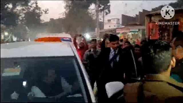 बिहार यात्रा के क्रम में राष्ट्रीय लोक मोर्चा के प्रमुख उपेंद्र कुशवाहा पहुंचे अमरपुर। कार्यकर्ताओं ने किया स्वागत।