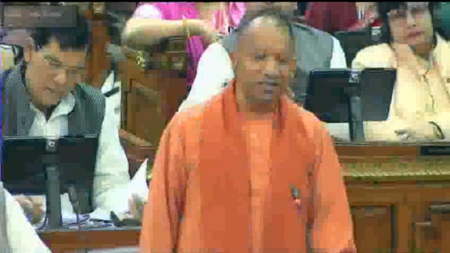 उत्तर प्रदेश-
फ़िलस्तीन वाले बैग मामले पर बोले CM योगी -