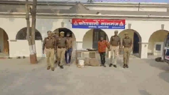 पुलिस मुठभेड़ में एक शातिर बदमाश घायल, दो गिरफ्तार
भारी मात्रा में जिंदा कारतूस तमंचा नगदी बरामद 
एएसपी संजय रॉय की बाइट