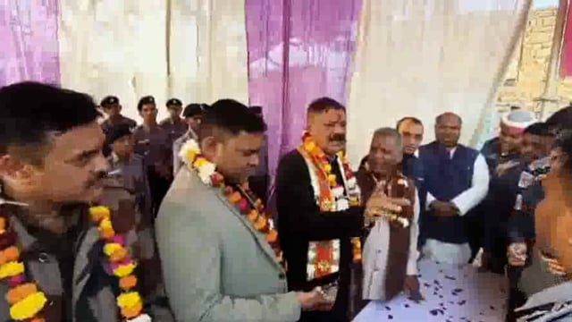 बलदेव में दाऊजी के लक्खी मेला का विधायक व एसडीएम ने फीता काटकर किया शुभारंभ